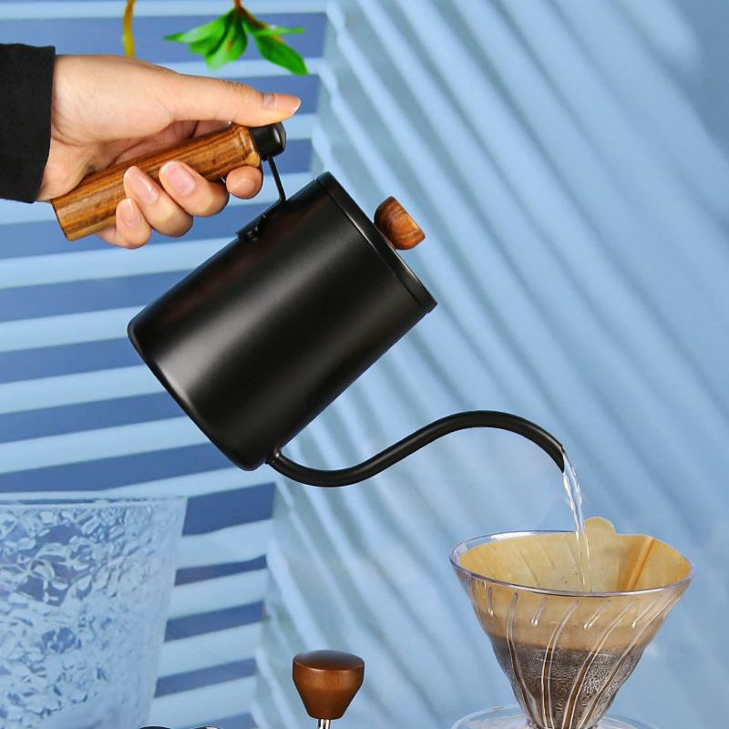 550ML Coffee Pot Milk Frothing – Milk Steaming Pitcher recenzja i cena